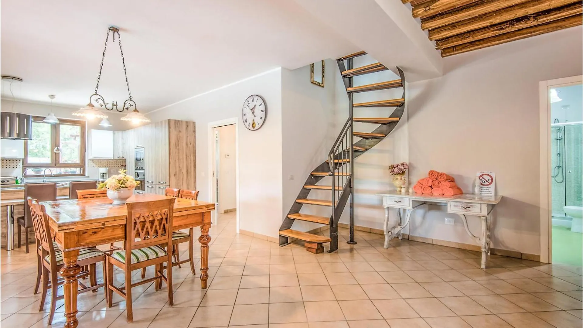 Stunning Home In Castiglion Fiorentino Italy