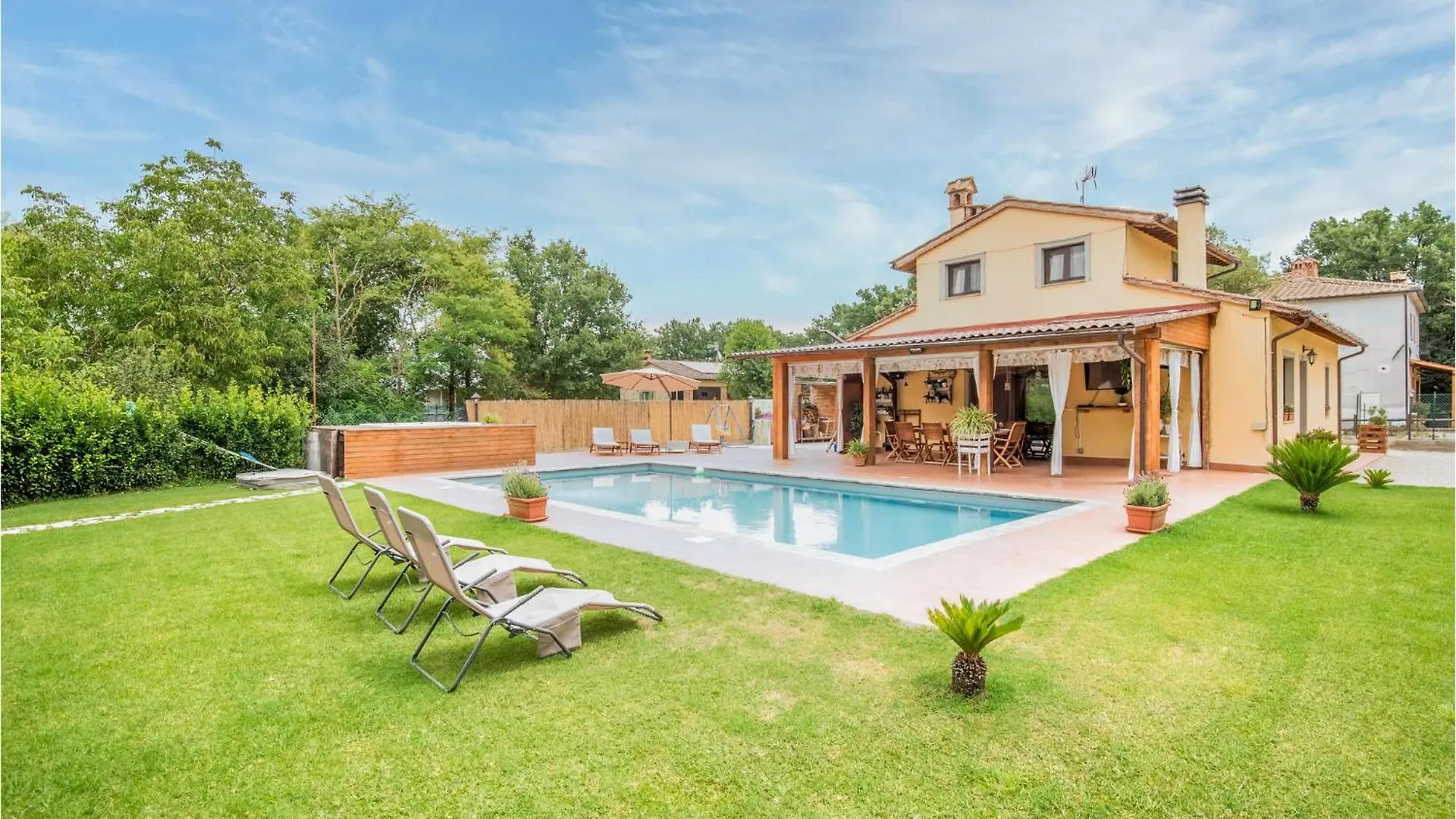 Stunning Home In Castiglion Fiorentino